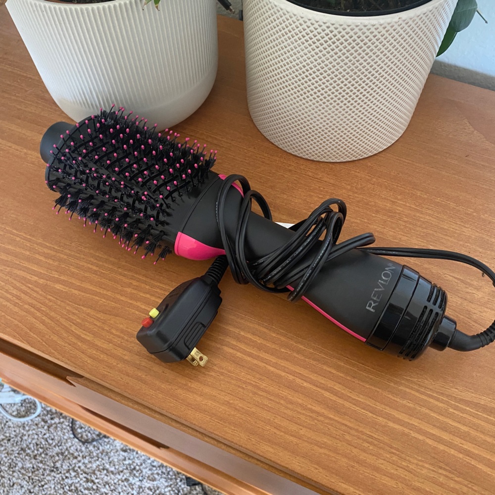 Revlon Air Brush